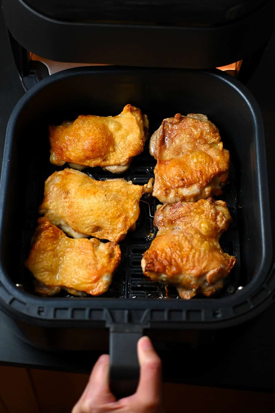 Weeknight The Air Fryer Chicken Thighs Cracklin’ Chicken!