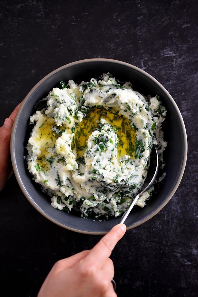 Skillet Cauliflower Colcannon