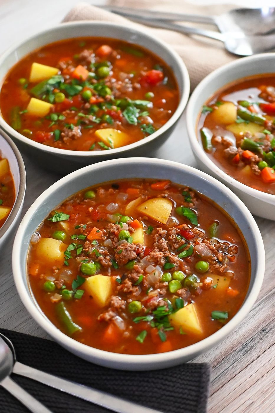 Hamburger Soup – Stovetop & Instant Pot