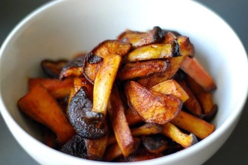 Skillet Hawaiian Fire-Spiced Mushrooms