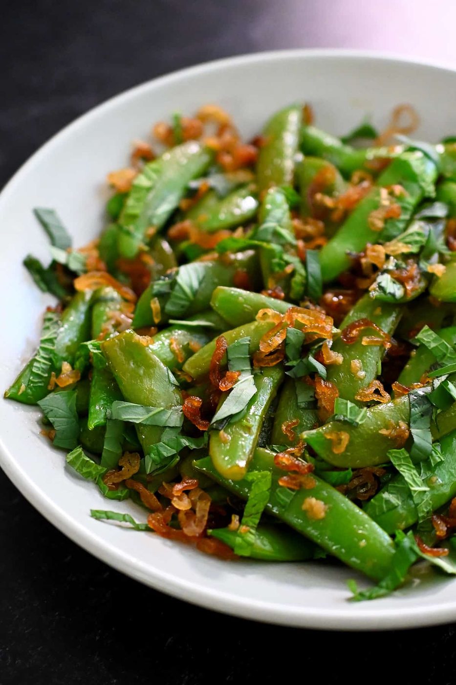 Skillet 15-Minute Sugar Snap Peas Stir-Fry
