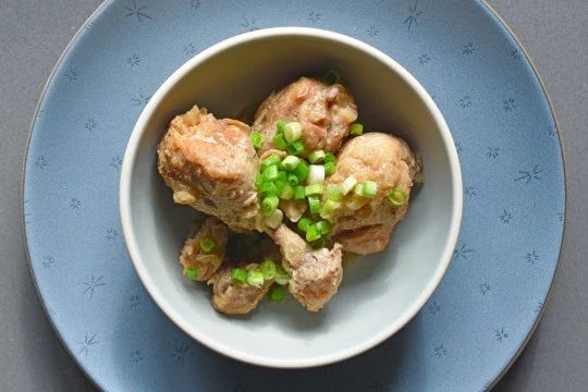 Skillet Slow Cooker Lemongrass and Coconut Chicken Drumsticks
