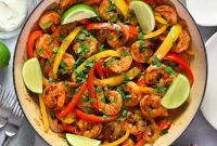 Sizzling Shrimp Fajita Skillet