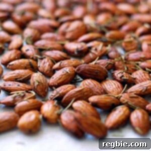 Roasted Rosemary Almonds by Michelle Tam https://nomnompaleo.com
